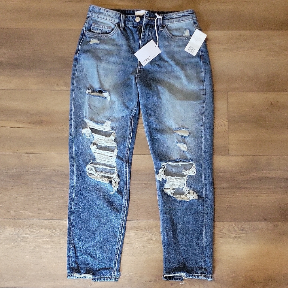 NEW! VERVET Trendy Distressed Boyfriend Jeans in Classic Blue